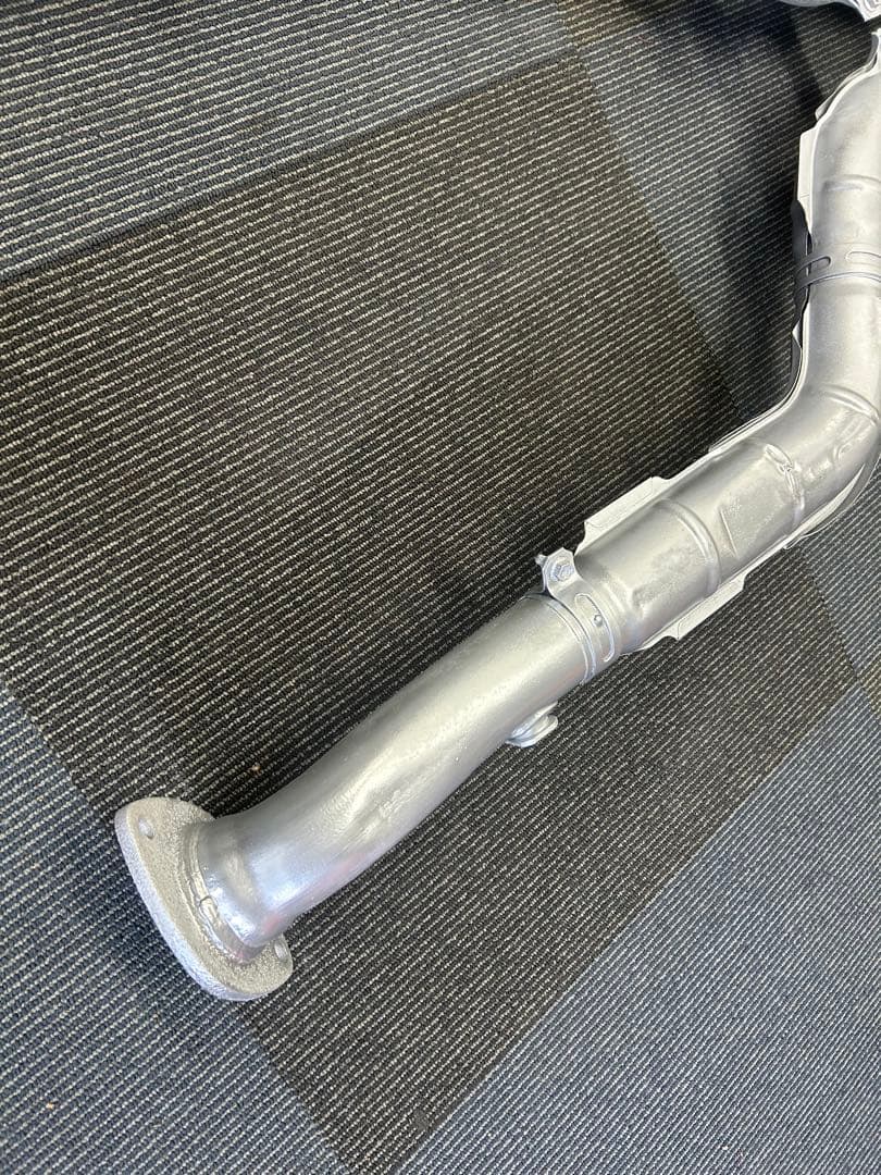 マークX クラウン　Fエキゾーストパイプ　マフラー 17410-31500