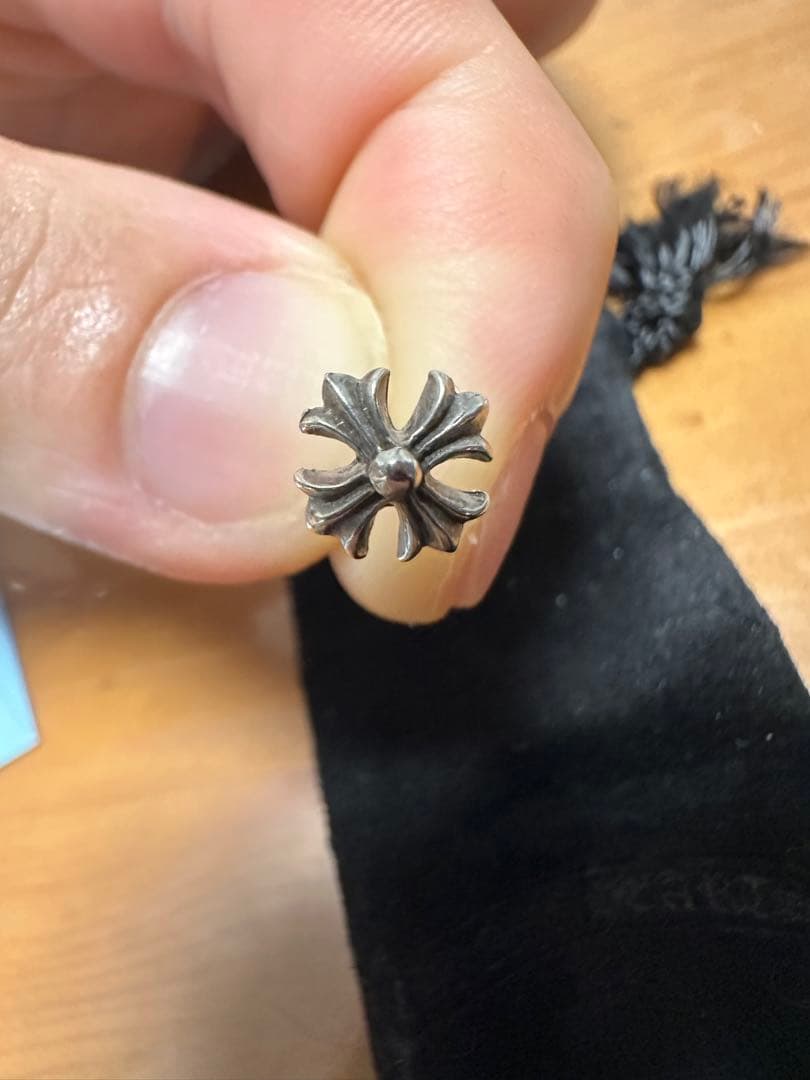 クロムハーツ CHクロス スタッドピアス