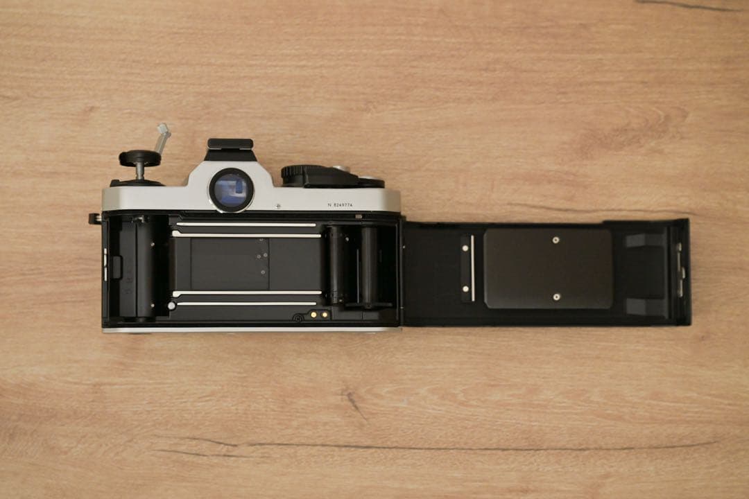 Nikon New FM2 シルバー