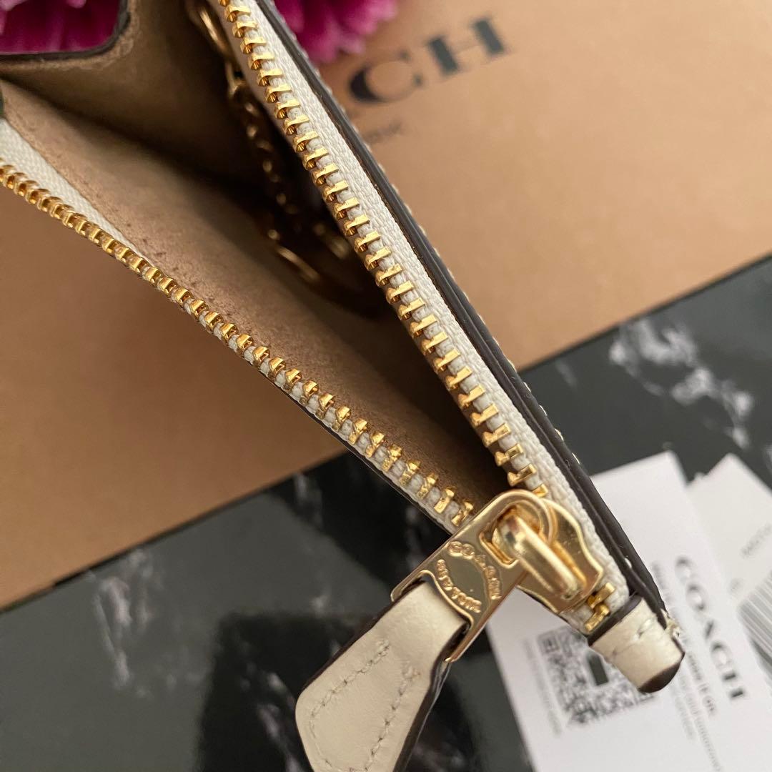 新品 COACH コーチ ケース 小銭入れ財布 花柄 ホワイト