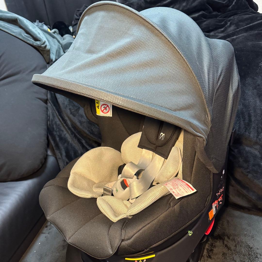 美品 AILEBEBE エールべべ クルットNT2 チャイルドシート 回転式