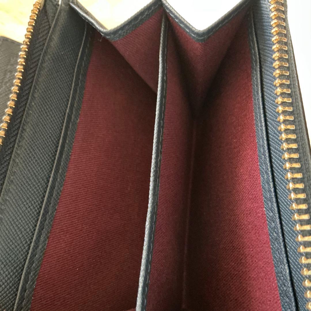 美品　Paul Smith ポールスミス　二つ折り財布　ネイビー　牛革　多機能