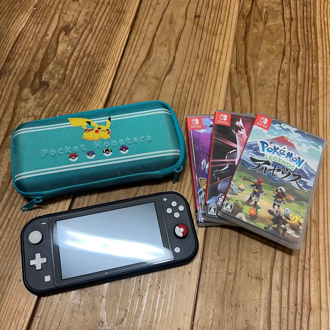 Nintendo Switch Lite ポケモンケース付き