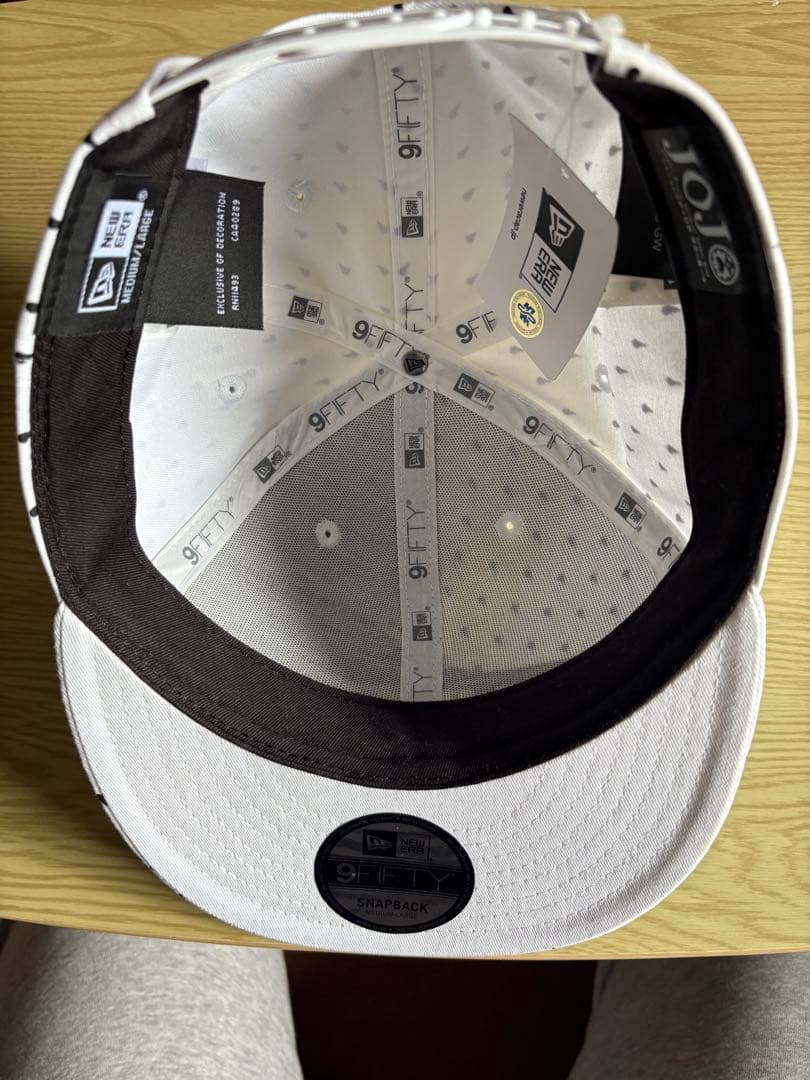 NEW ERA × JOJO 黄金の風 コラボキャップ M/Lサイズ ホワイト
