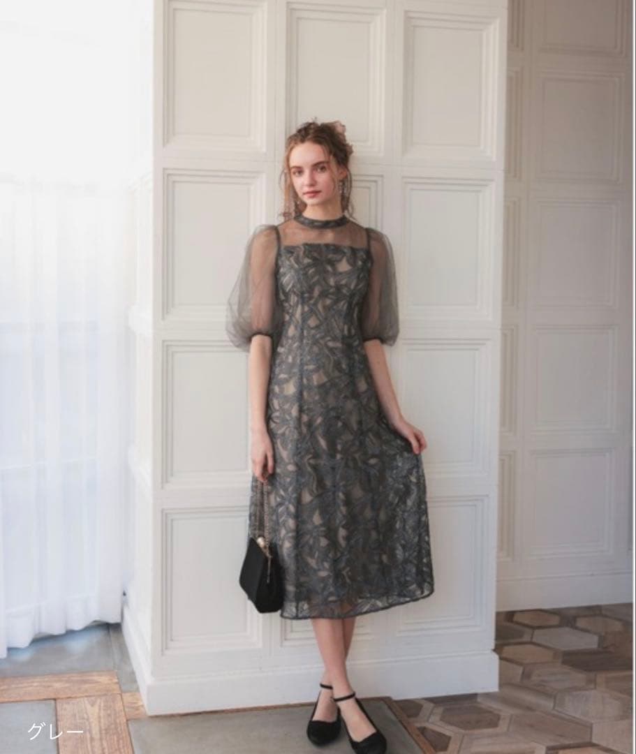 2★新品タグ付き★ドリードール　バルーンスリーブオリジナル柄ドレス