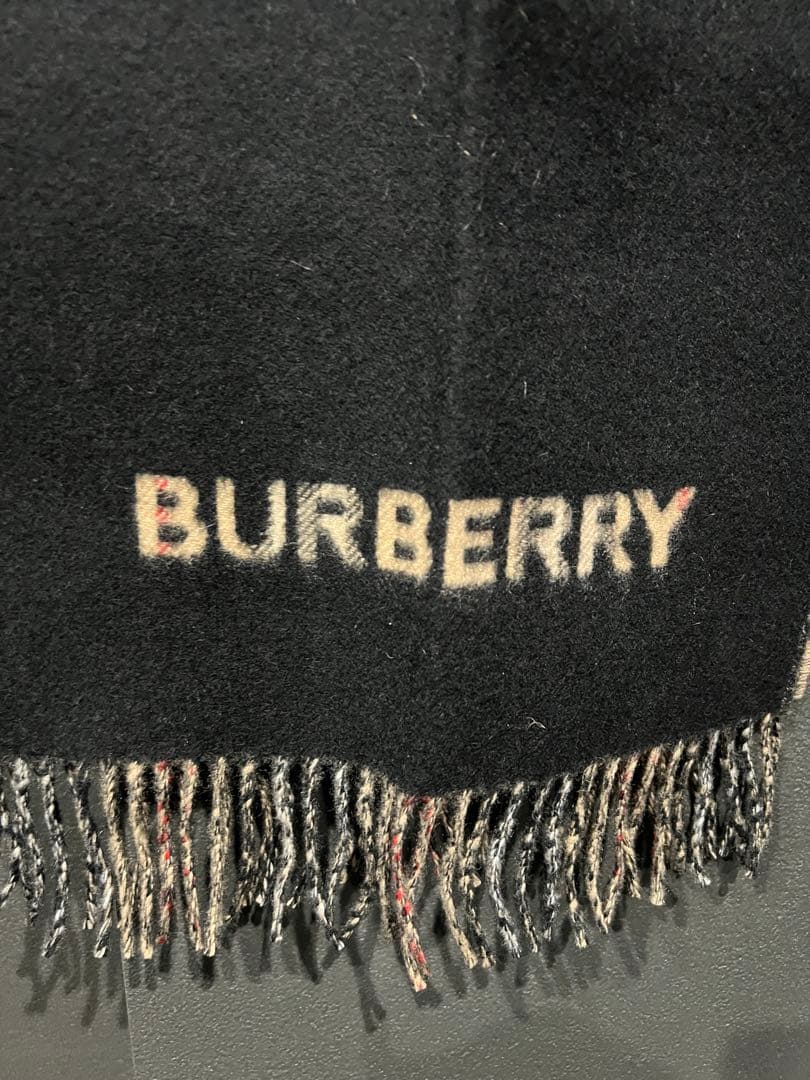 BURBERRY ブラック マフラー ウール