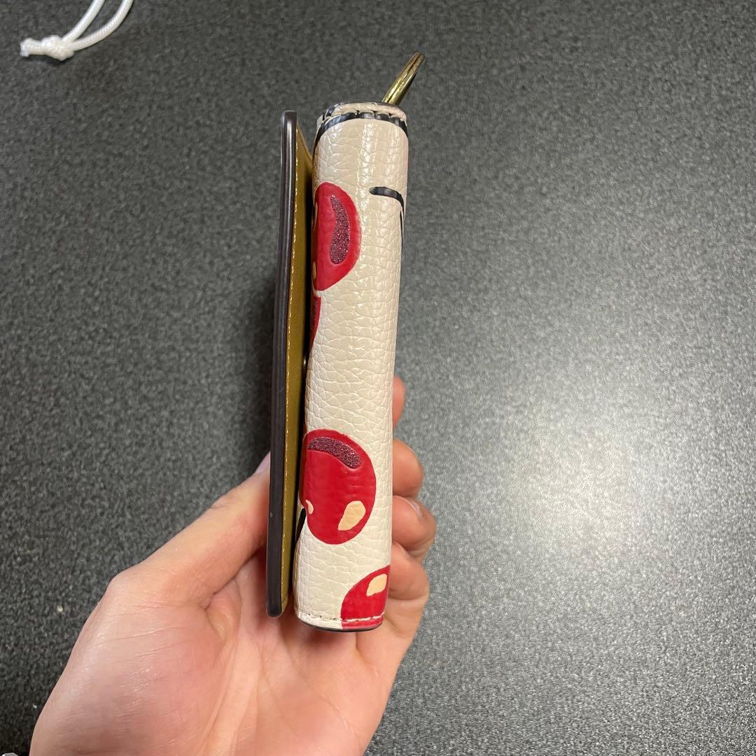 COACH コーチ チェリー柄 キーケース　ホワイト　ペブル