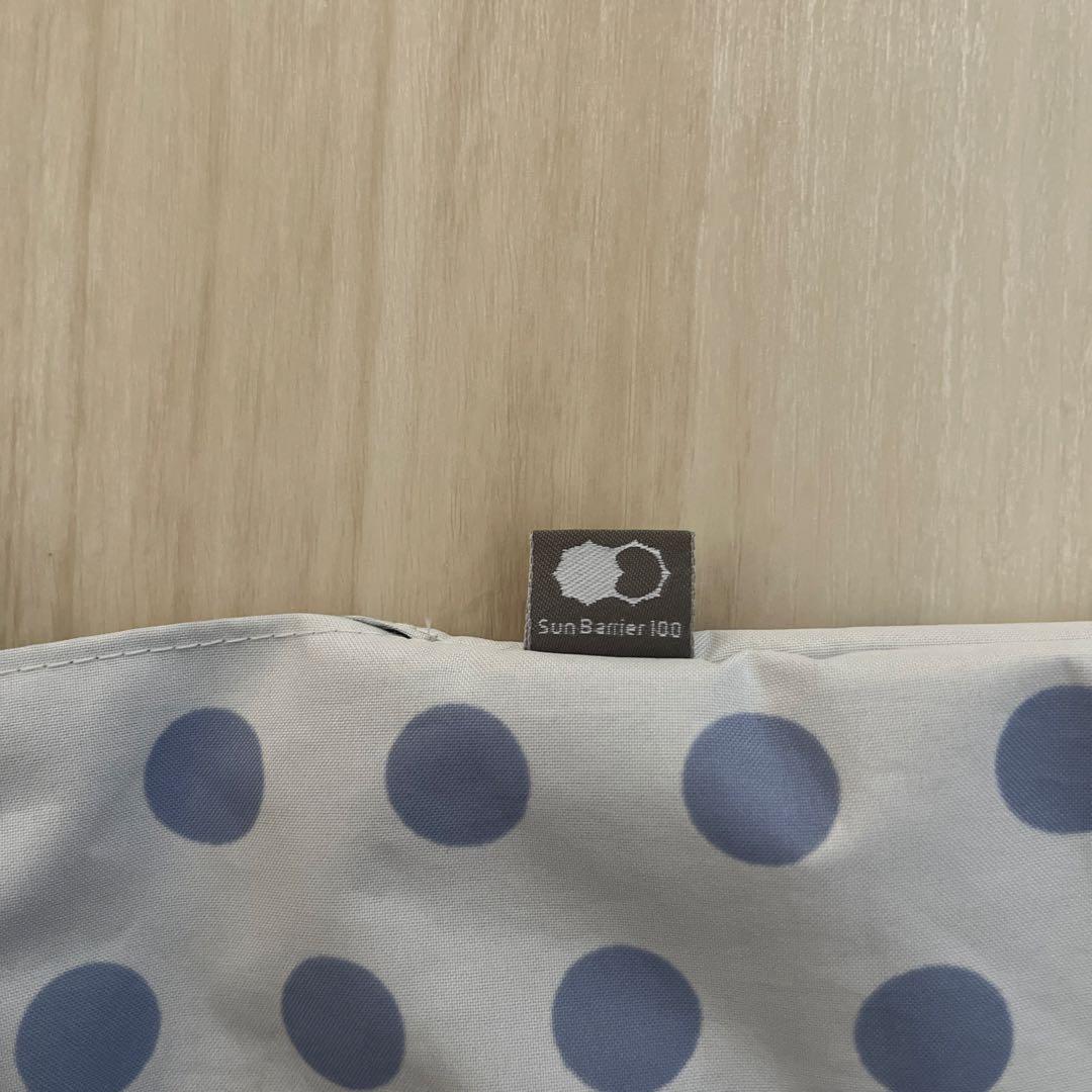 サンバリア100 水玉模様 折りたたみ日傘