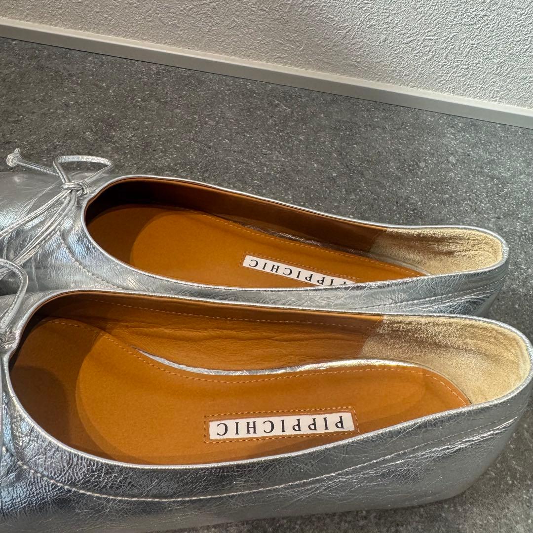 美品ピッピシック希少スクエアトゥバレエシューズ　フラット　シルバーリボン24.5