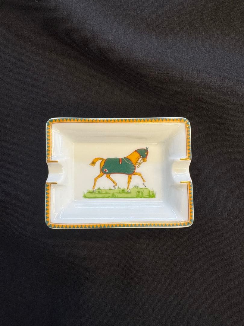 HERMES 馬柄 灰皿