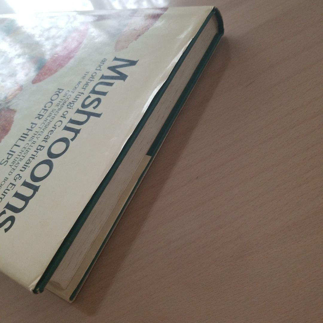 洋書 Mushrooms