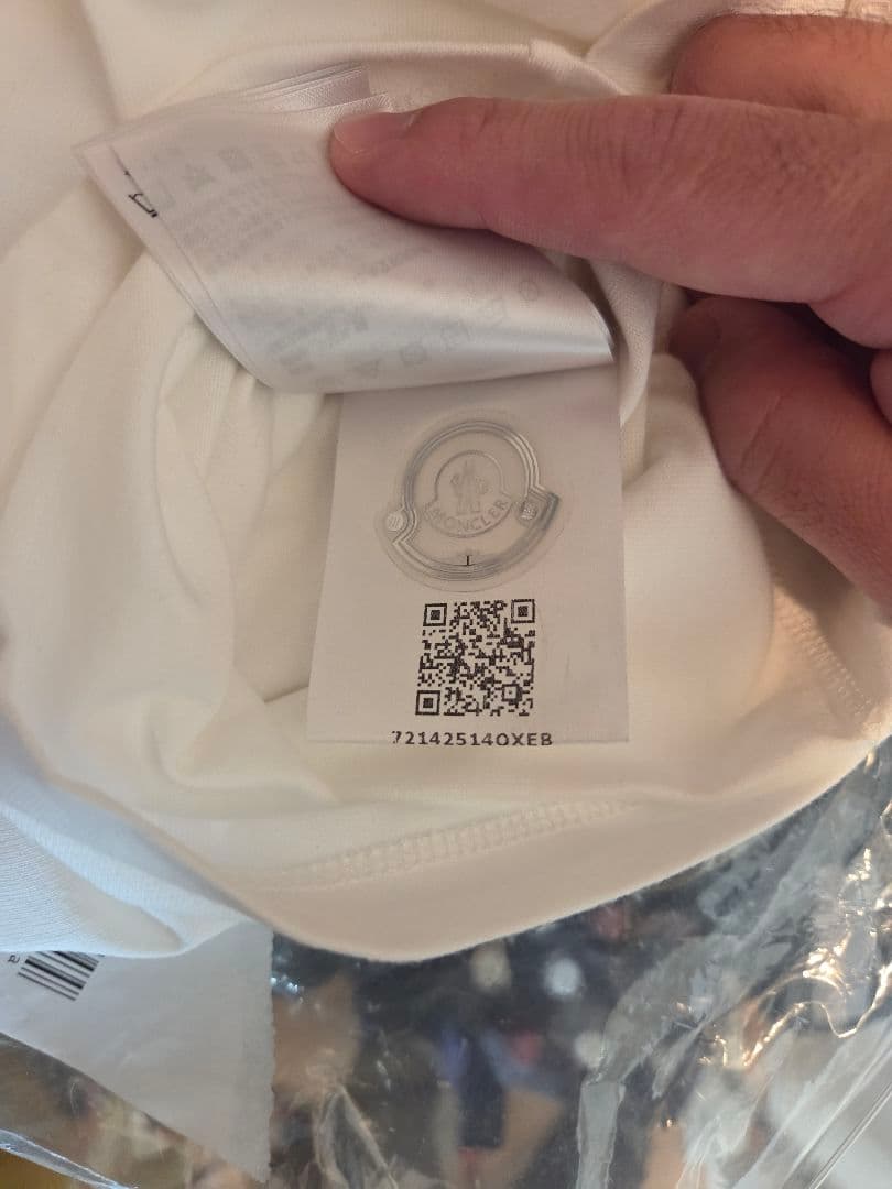 R様　MONCLER ロゴ Tシャツ Mサイズ