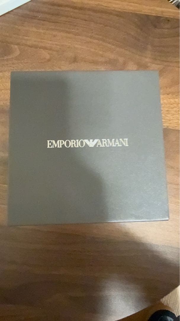 EMPORIO ARMANI ゴールド アナログ腕時計