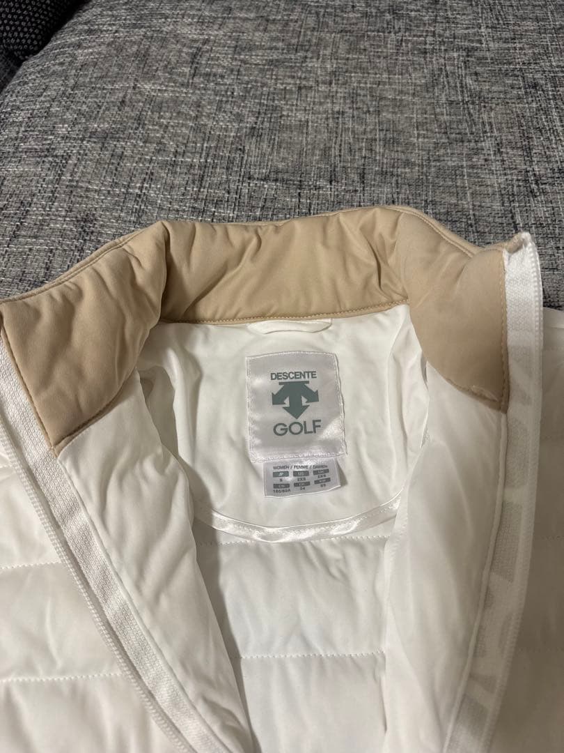 デサント　ゴルフ　ダウン　美品　S