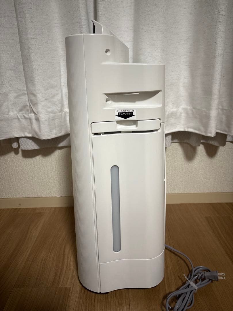 【美品】シャープ 加湿空気清浄機 プラズマクラスター2021年製KC-L50-W