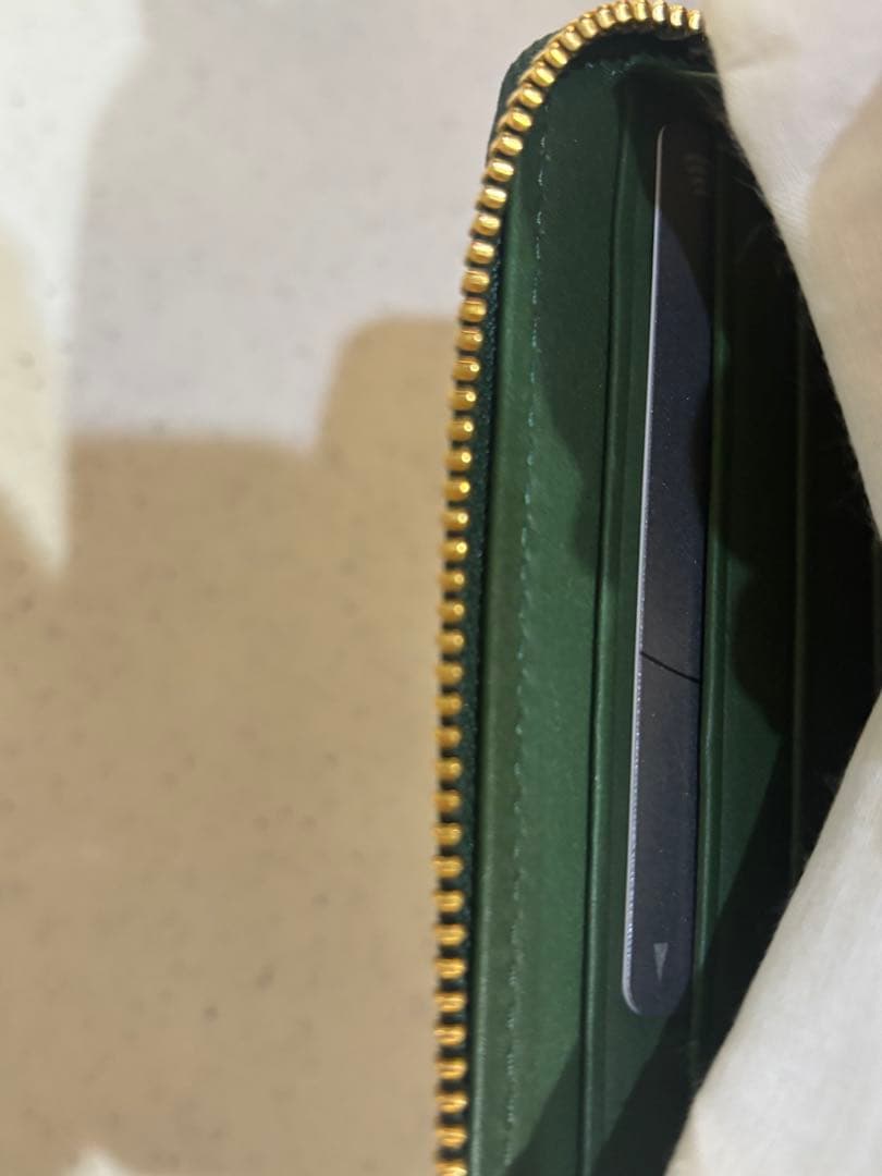 値下げ　クロコダイル　ラウンドファスナー長財布