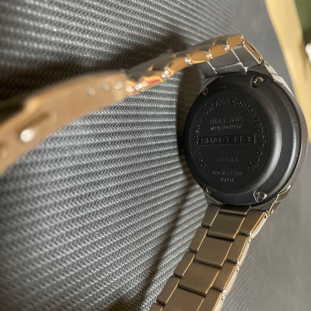 Tynarbek Dzhooshbaev クラウン スマートキー ソーラー