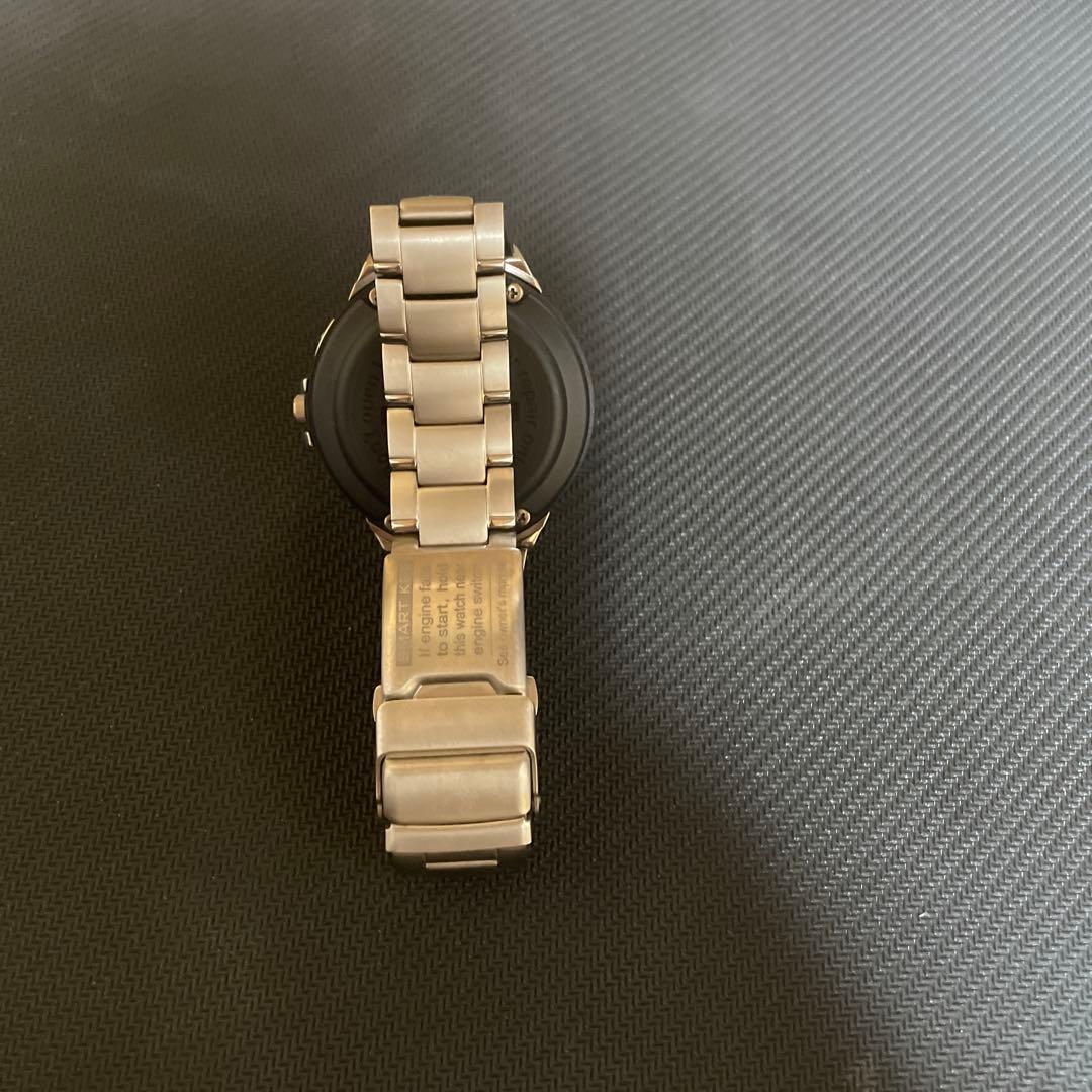 Tynarbek Dzhooshbaev クラウン スマートキー ソーラー