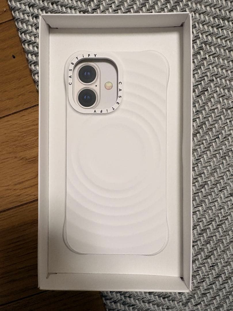 Casetify iPhone用ケース ホワイト