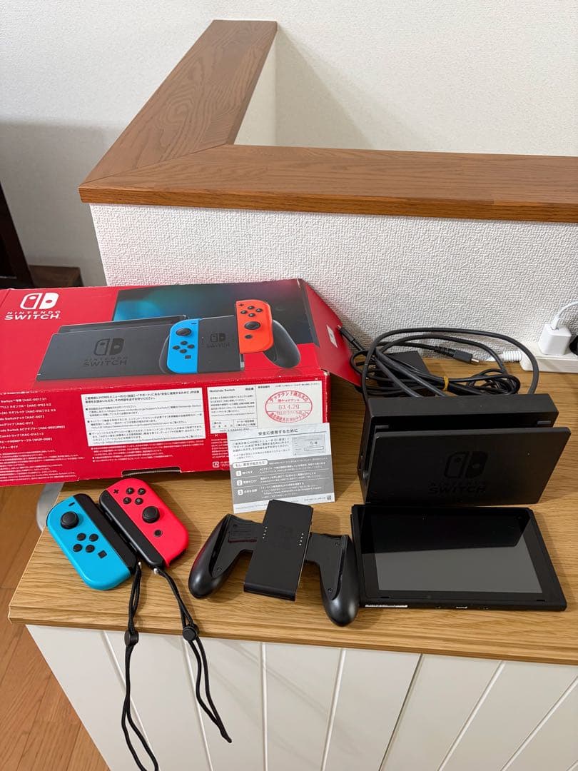 Nintendo Switch 本体＆Proコントローラー