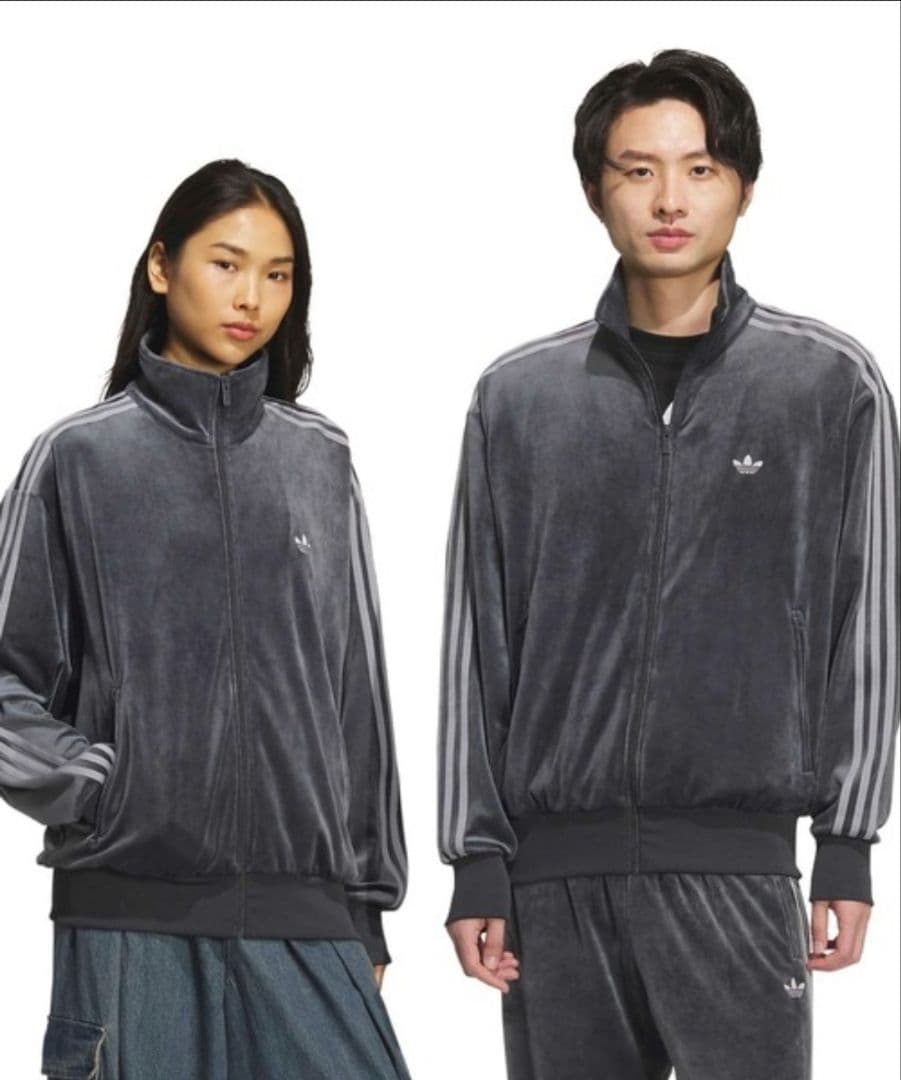 adidas ベロアジャージ 新品未使用 XS