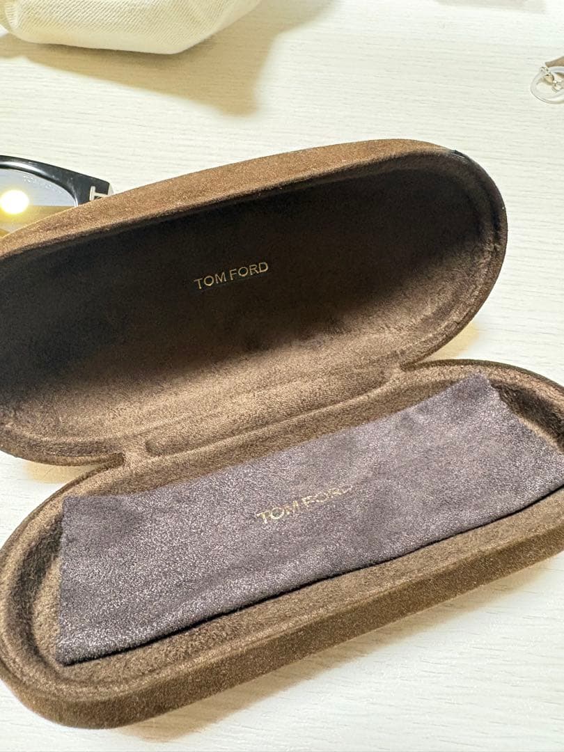 TOM FORD TF436 01C 53サングラス