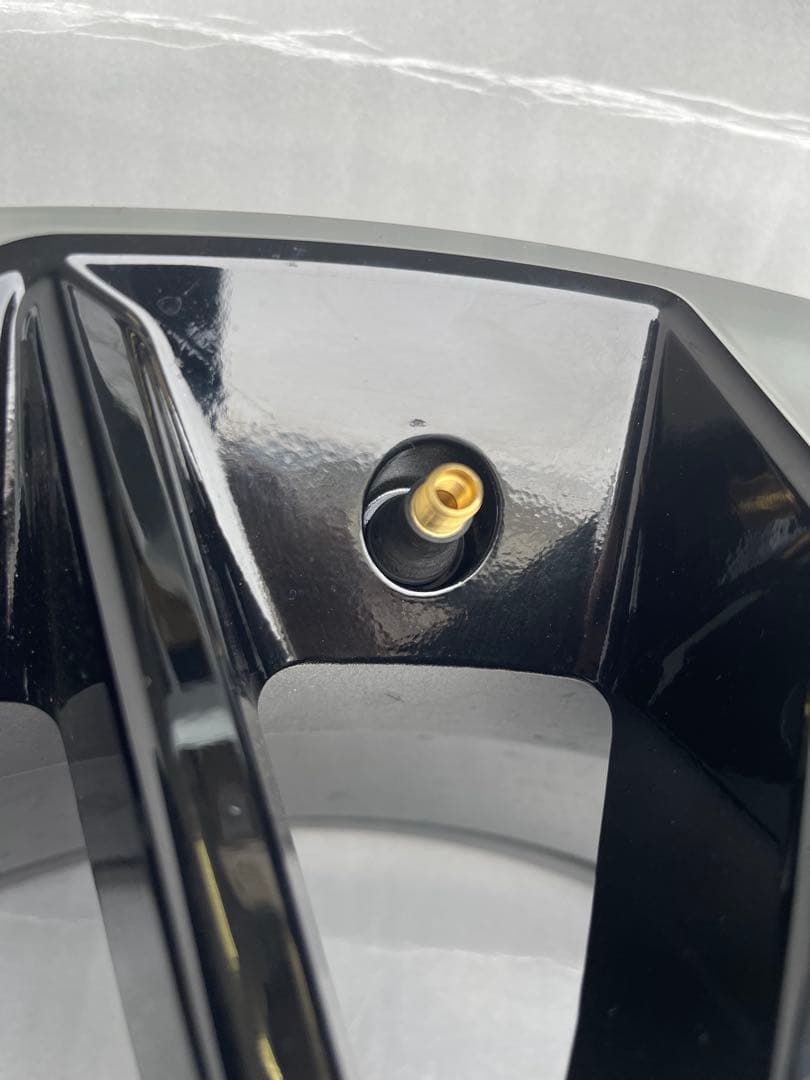 アウトランダー　純正ホイール　20インチ　1本　①