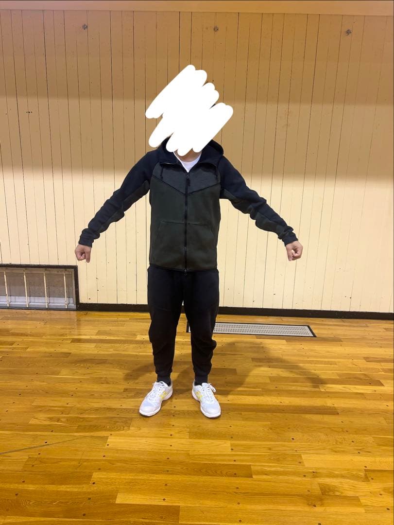 NIKEテックフリースセットアップ大幅値下げ