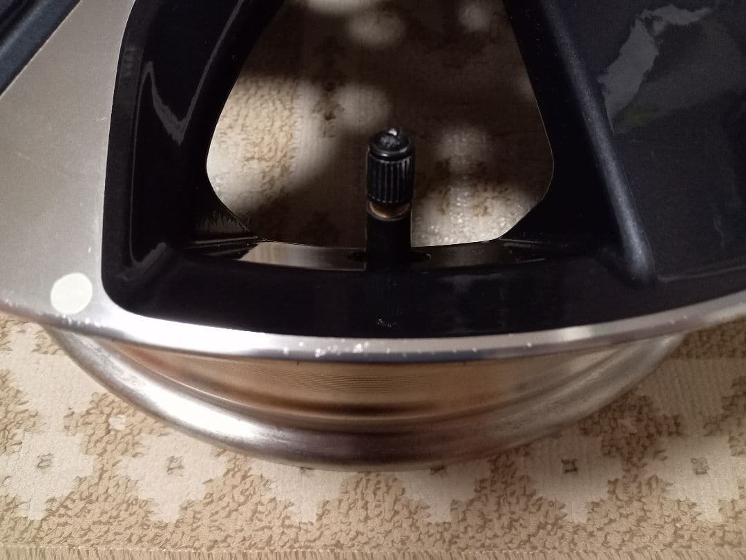 キックス純正ホイール