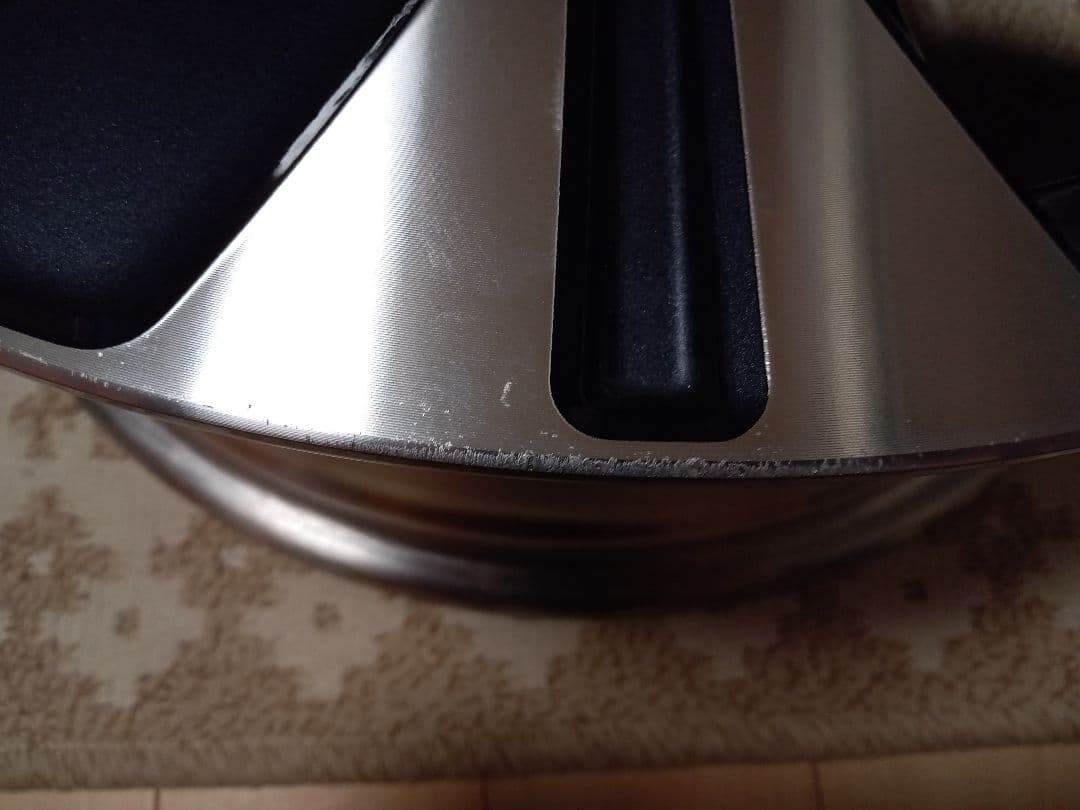 キックス純正ホイール