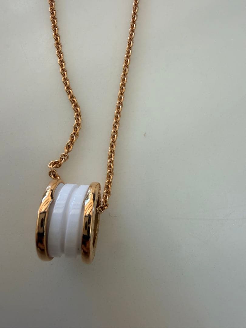 ブルガリ　ピンクゴールド　セラミックネックレス