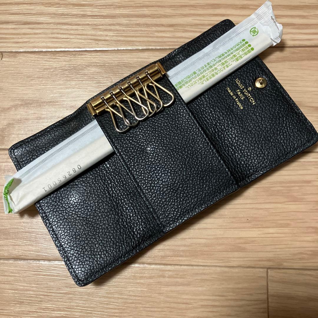 ルイヴィトン ミュルティクレ6モノグラム アンプラントキーケース