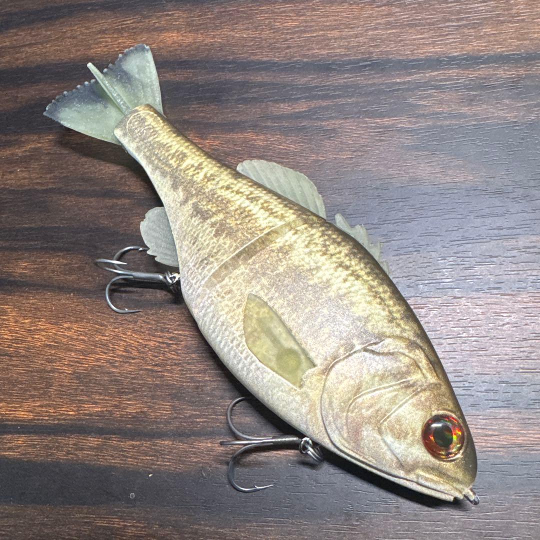 レア カリフォルニア 86Baits Sentinel バスカラー新品未使用品