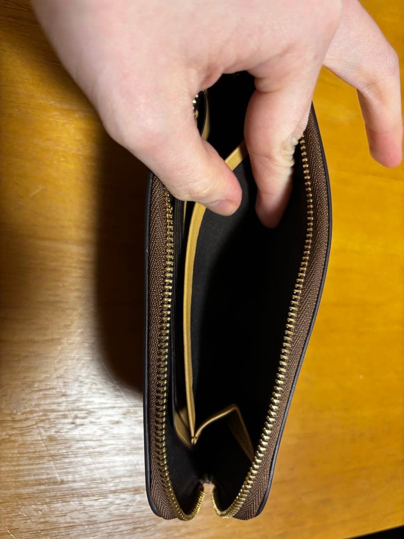 ORSETTO（オルセット）財布