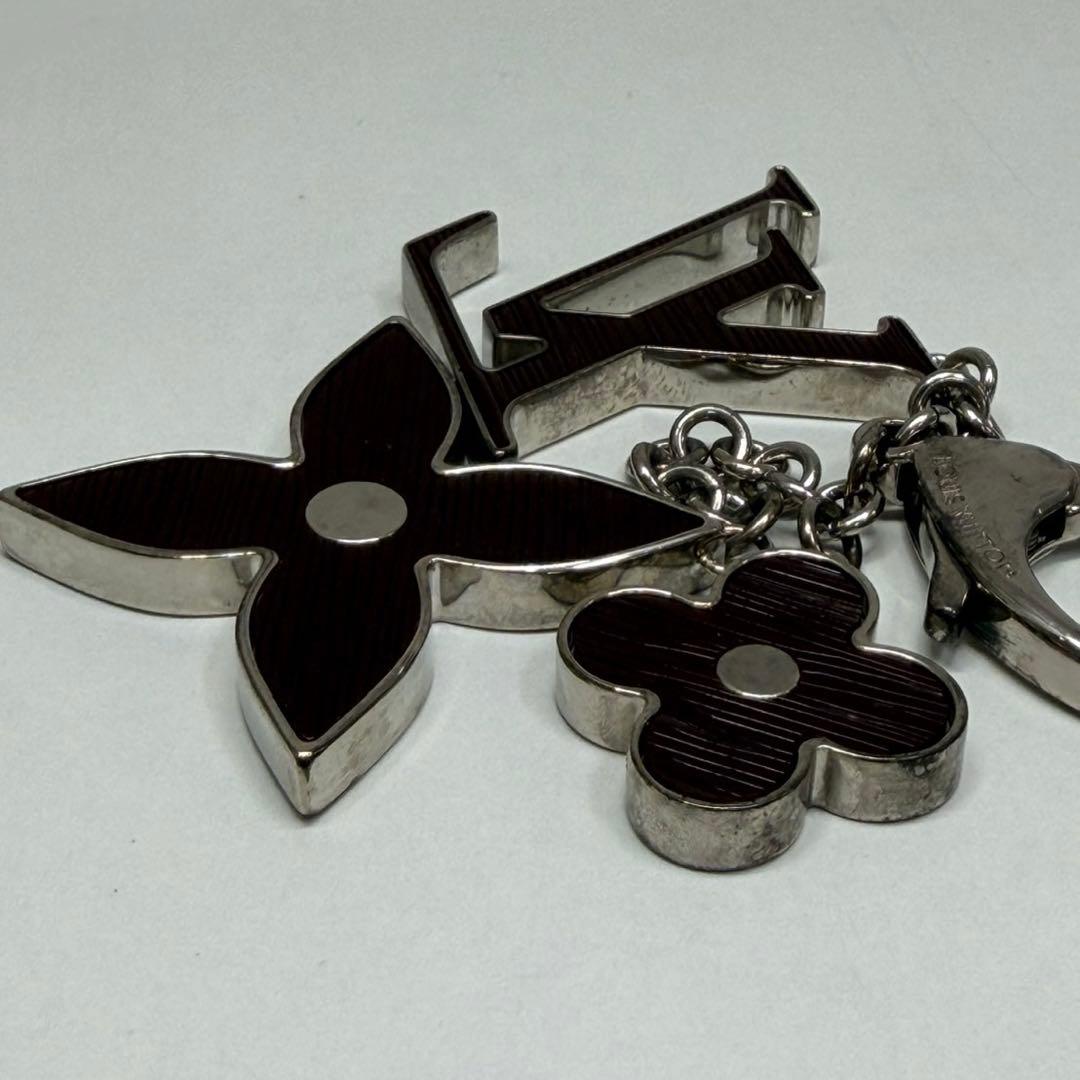 ルイヴィトン　ビジューサック　フルール　ドゥ　エピ　バッグチャーム　キーホルダー