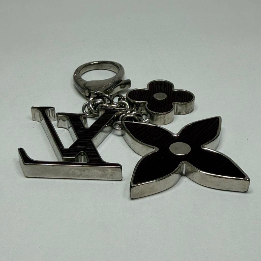 ルイヴィトン　ビジューサック　フルール　ドゥ　エピ　バッグチャーム　キーホルダー