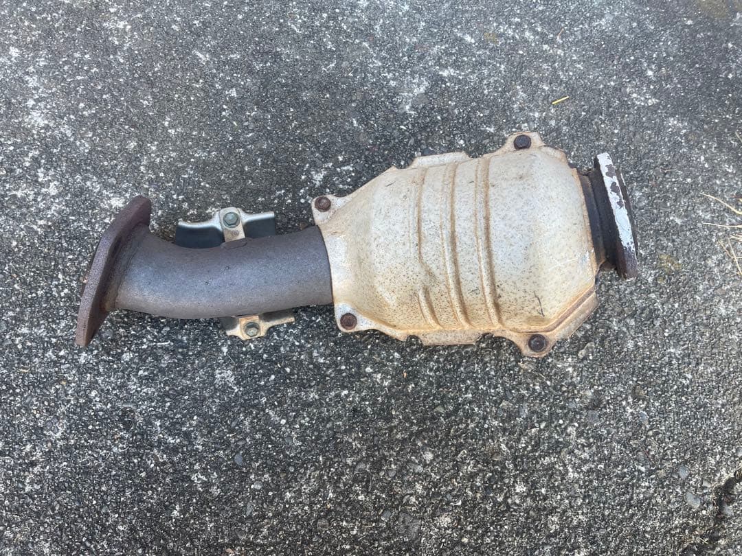 jzx100 チェイサー 純正触媒