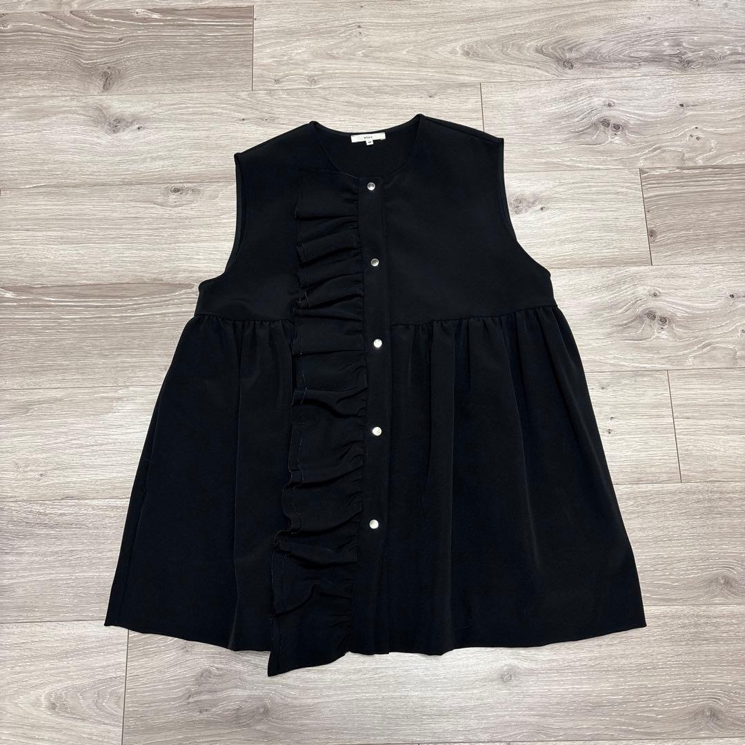 yori ヨリ ダブルクロスフリルジレ ブラック 38