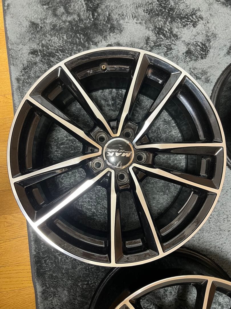 引取限定ベンツA35にて使用 BREMEN FF 18インチホイール 美中古4本