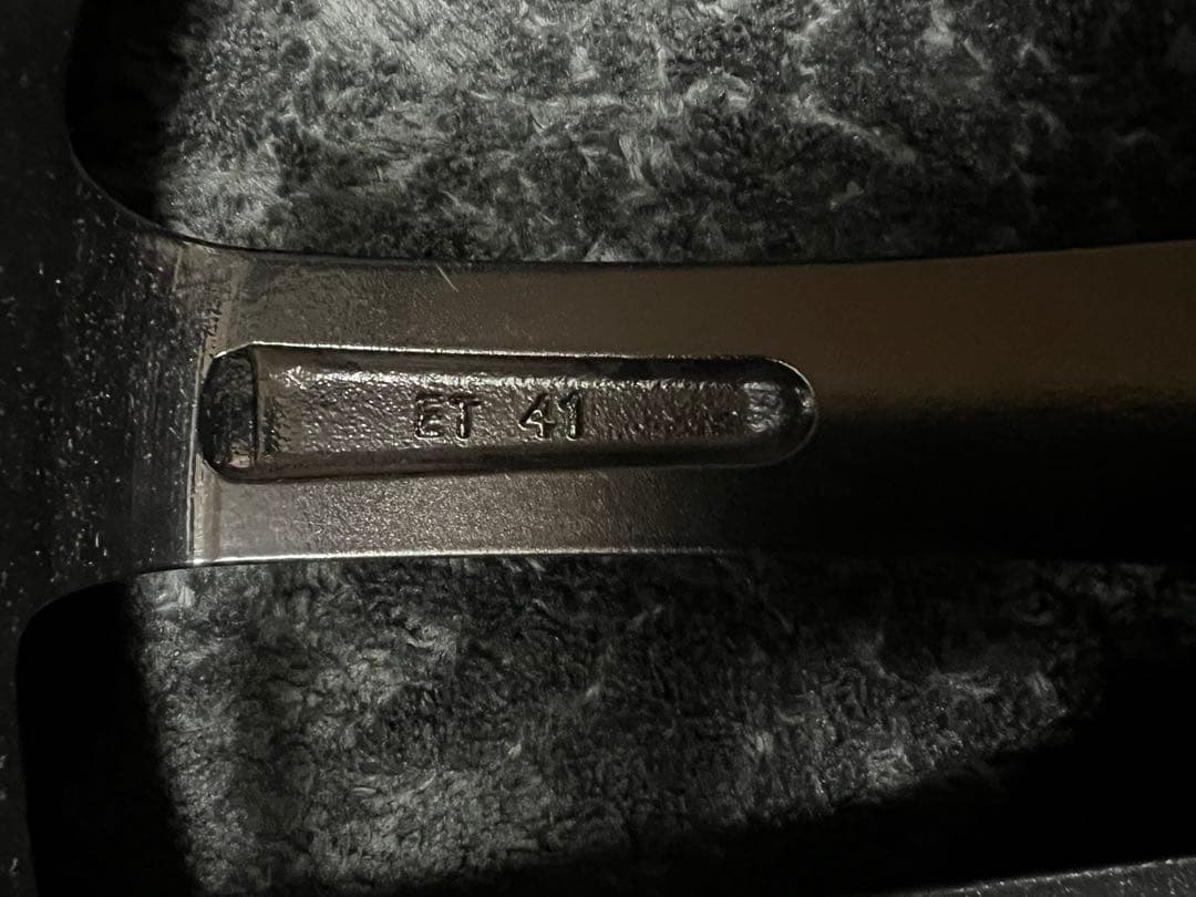 引取限定ベンツA35にて使用 BREMEN FF 18インチホイール 美中古4本