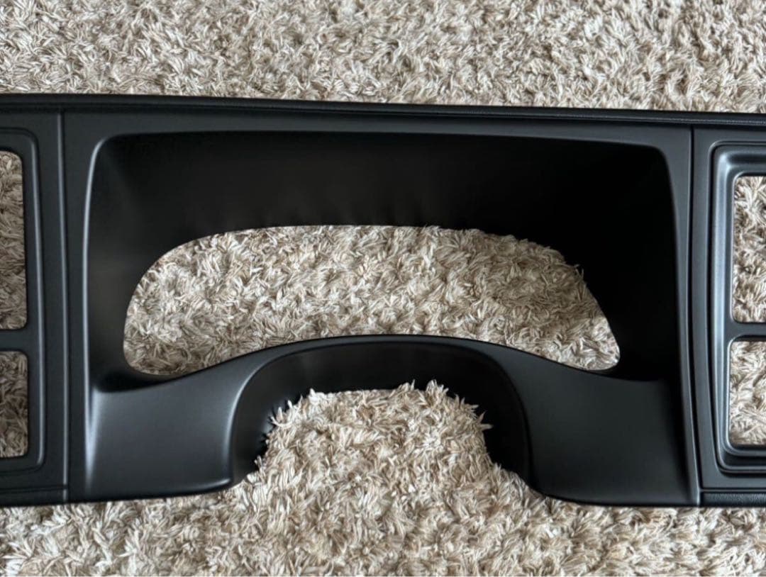 エスカレード　2004 スピードメーター　グリル　マッドブラック