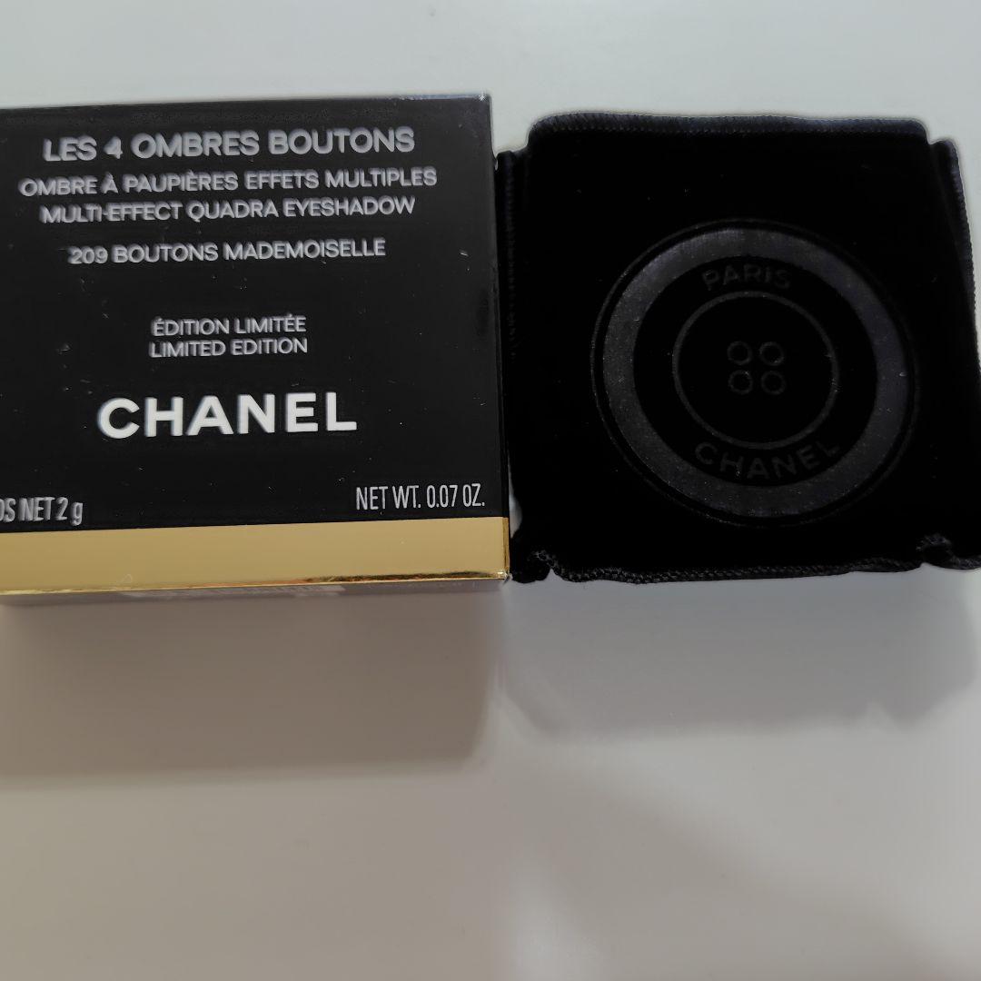 【新品未使用】CHANEL LES 4 OMBRES BOUTONS 209