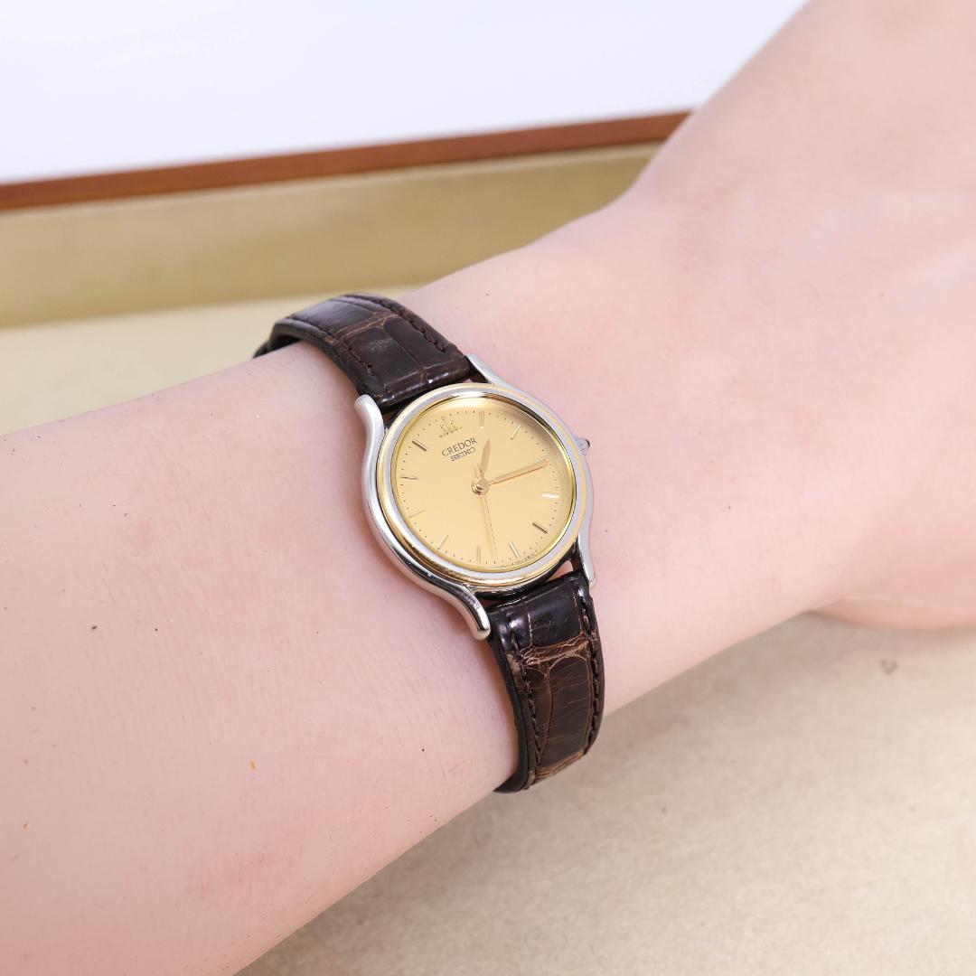 稼働 SEIKO CREDOR 腕時計 18金ベゼル 女性 クラシカル 2402