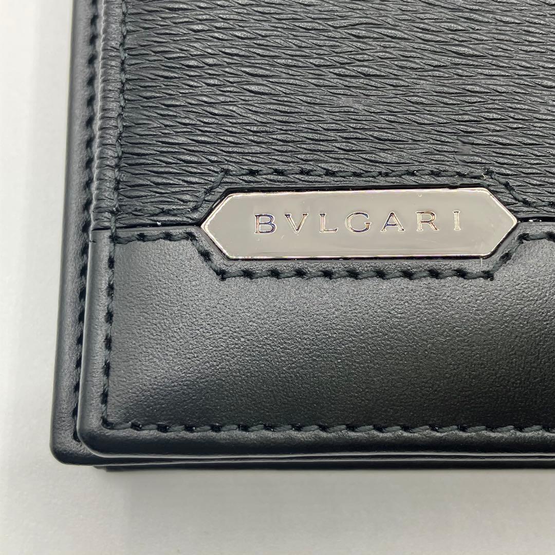 Kブルガリ セルペンティ スカリエ マン グレインレザー 長財布