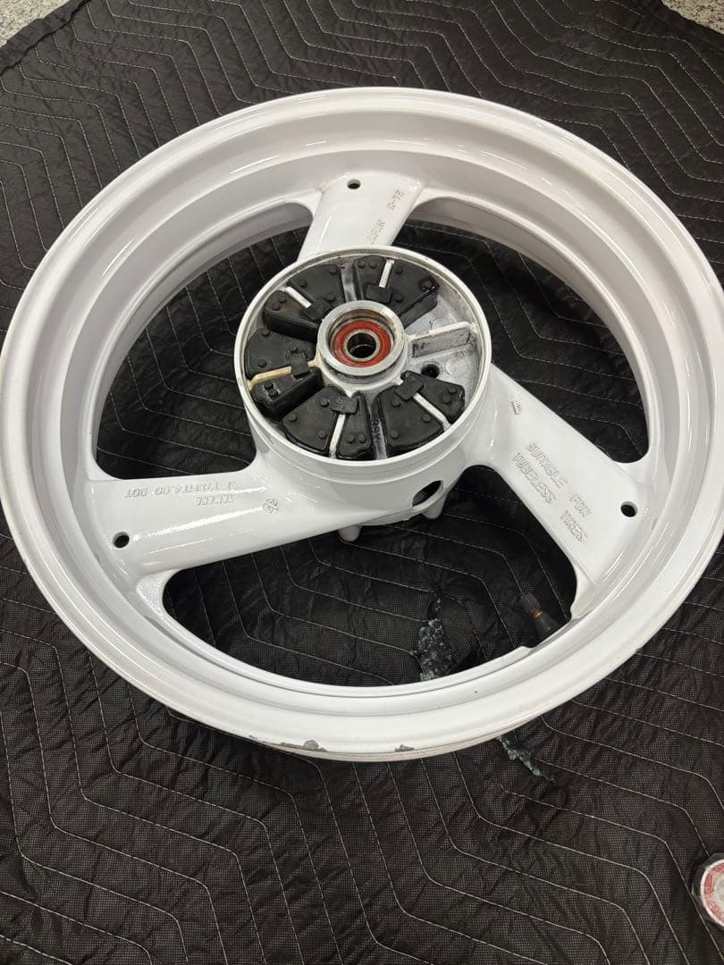 XJR400 4HM パウダーコート　中古ホイール前後セット　送料込み