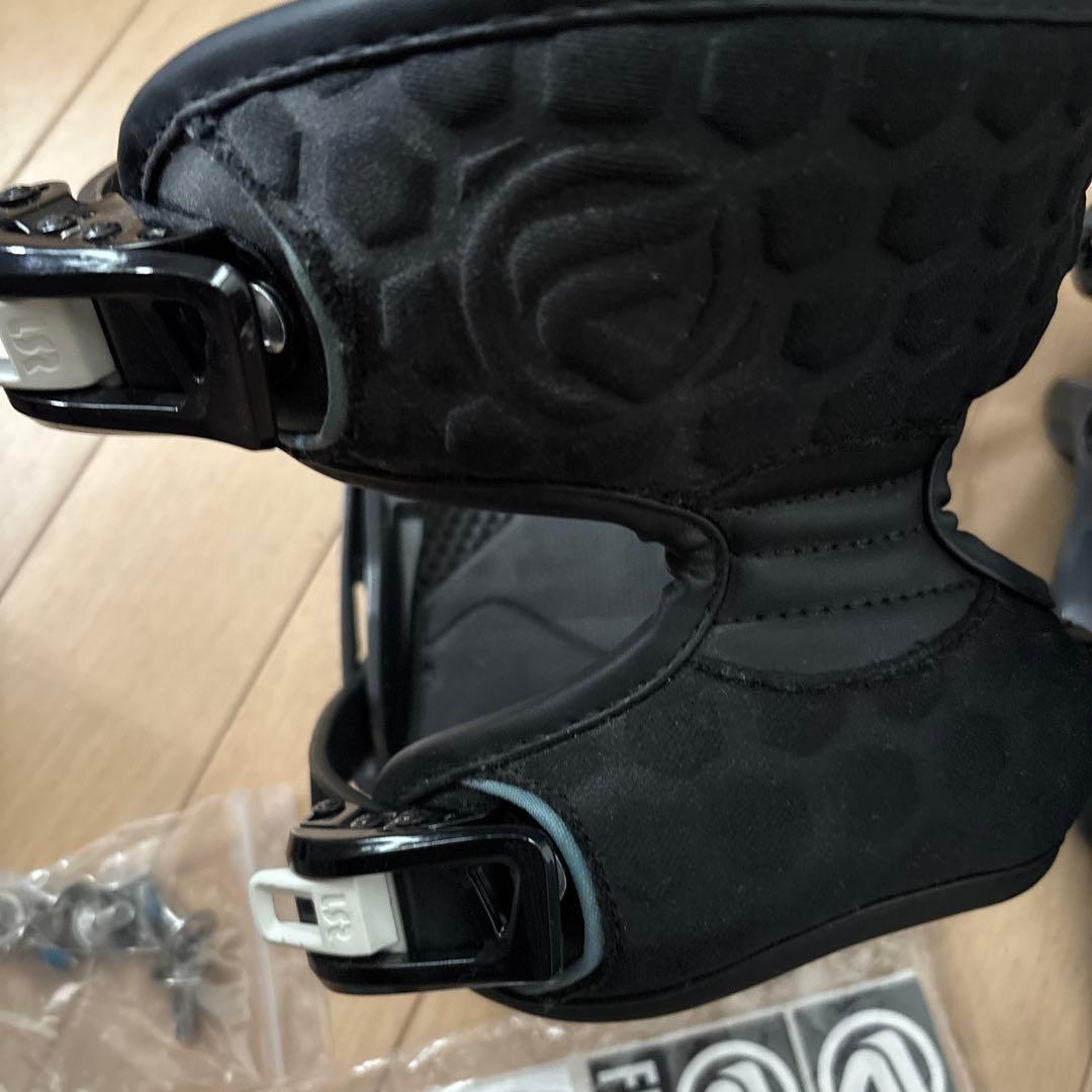 FLOW ビンディング