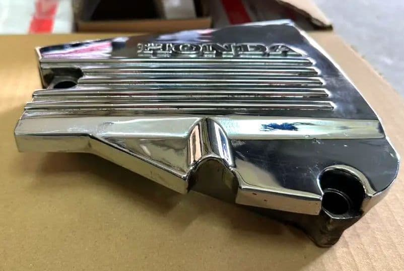 CBX400F フロントスプロケットカバー　メッキ