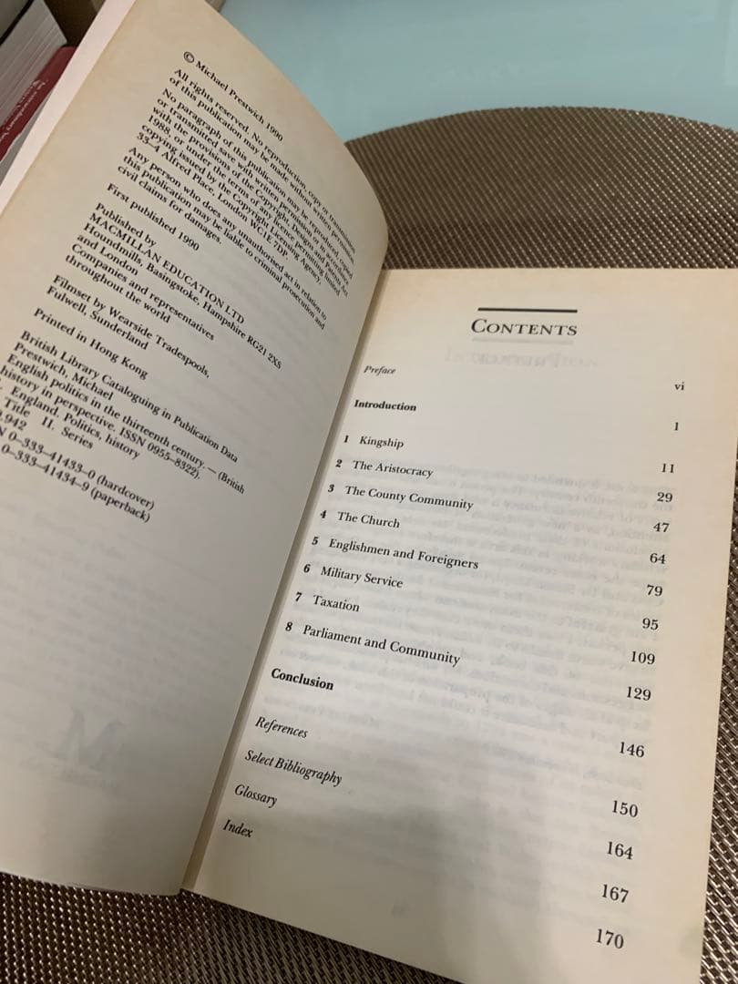 洋書 English Politics in Thirteenth Century