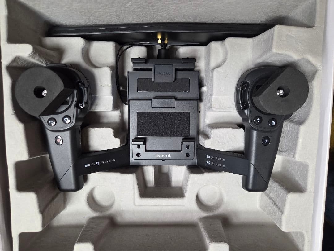 Parrot bebop2 ドローン 美品 動作確認済み