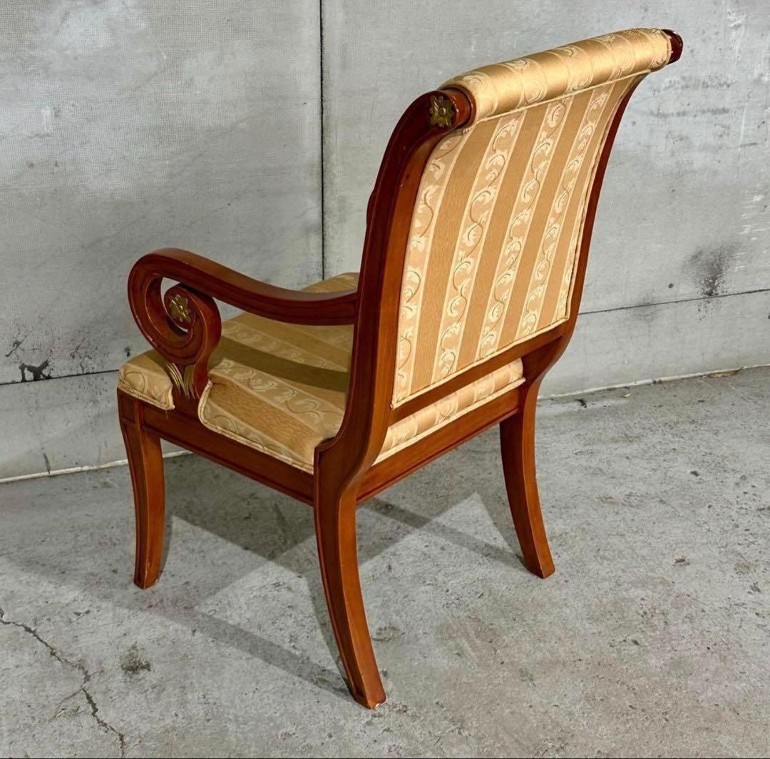 ✦優雅な曲線美✦ロココ調クラシックチェア　アームチェア　真鍮調装飾　ヴィンテージ